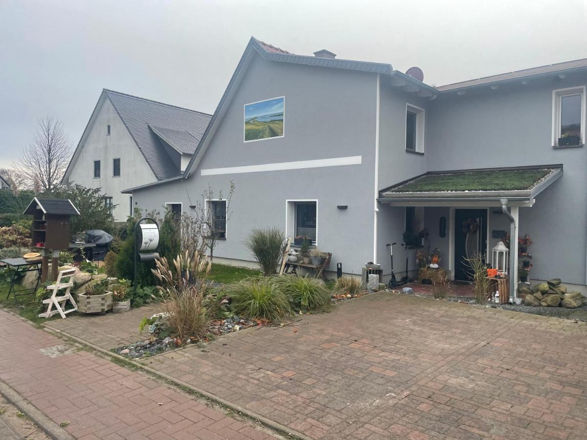 Ferienwohnung Fiene Groß Zicker 外观 照片